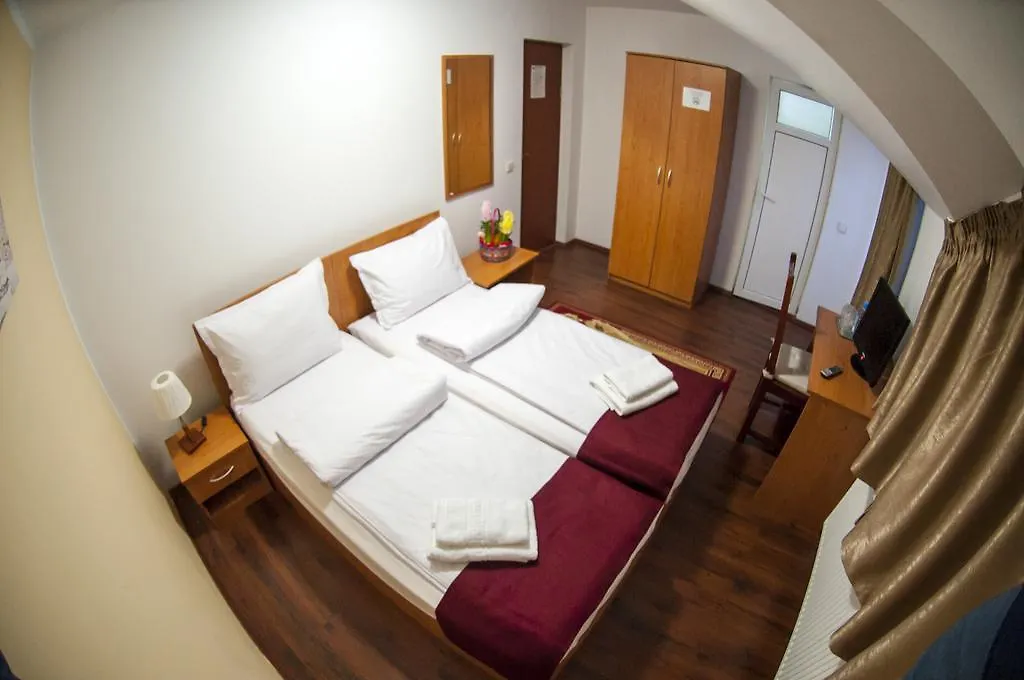 La Casa Nord Hotel Boekarest 3*,